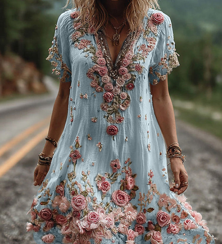 Robe Col V Brodée Fleurie – Élégance Florale et Style Romantique