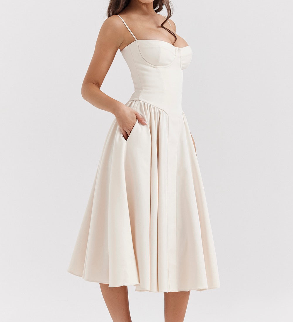 Robe Midi Korzet pro Ženy s Nastavitelnými Ramínky – Elegantní a Lichotivá