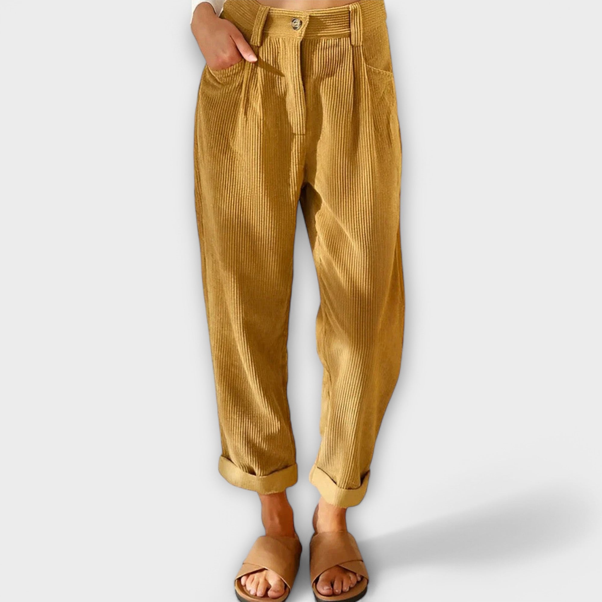 Moderní džíny s trendy šňůrkami