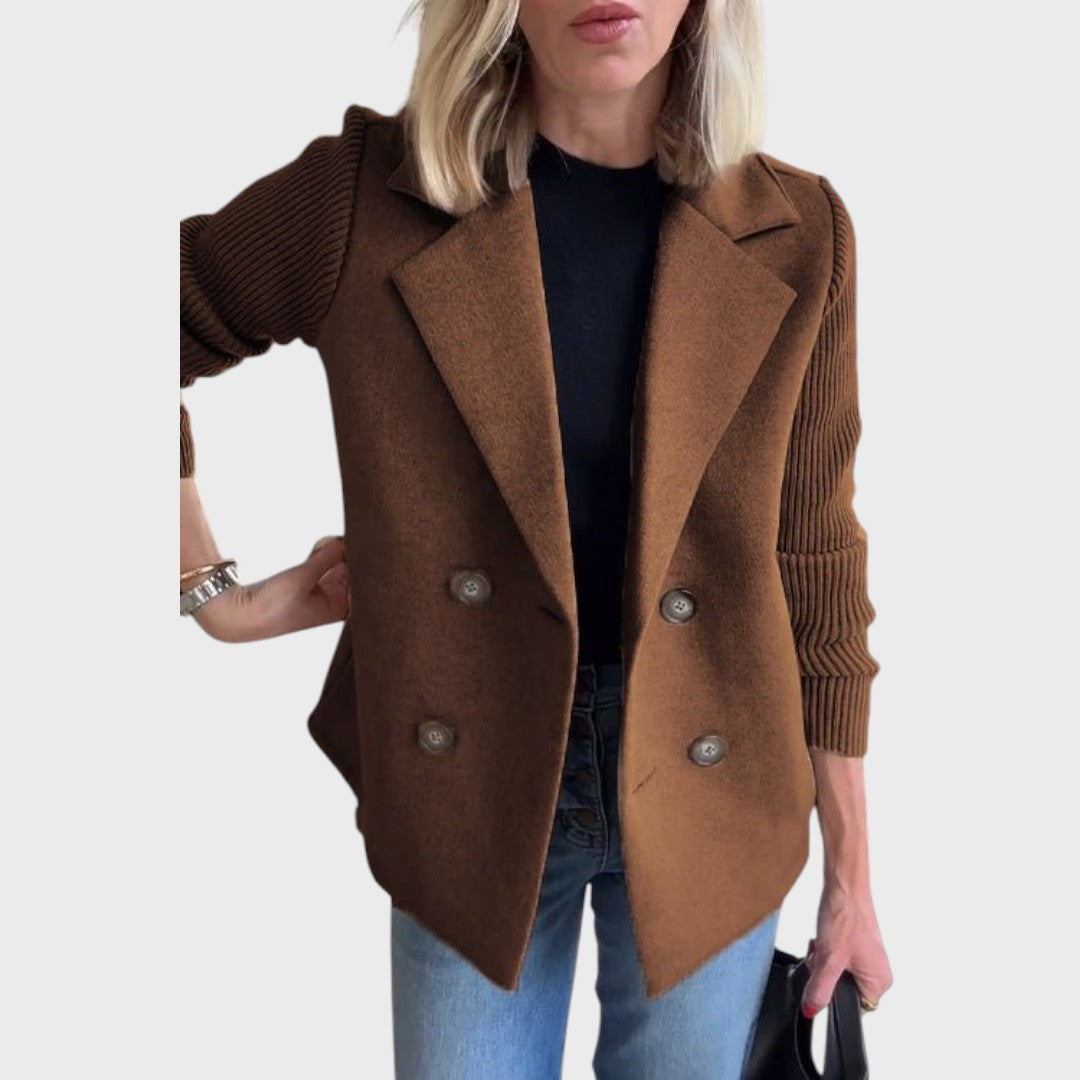 Emma – Elegantní žakett s pletenými rukávy