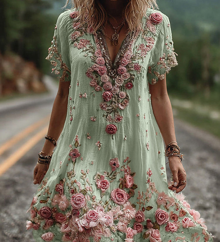Robe Col V Brodée Fleurie – Élégance Florale et Style Romantique